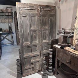 Unieke oude vergrijsde deuren set
