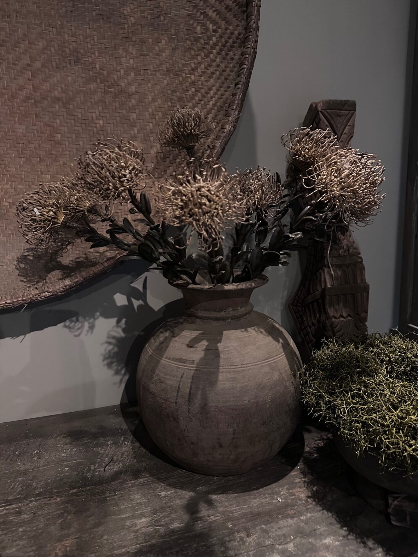 Oude houten Nepalese kruik - Afbeelding 2