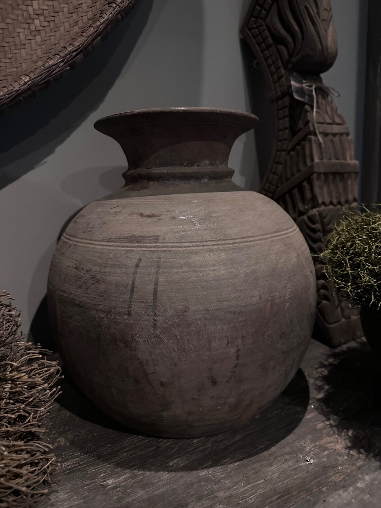 Oude houten Nepalese kruik - Afbeelding 3