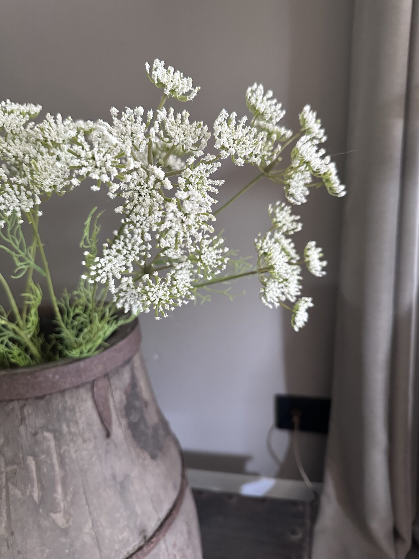 Prachtige Kunstbloem Queen Anne's Lace - Levensechte Zijden Veldbloem - Afbeelding 3