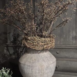 Oude stenen waterkruik