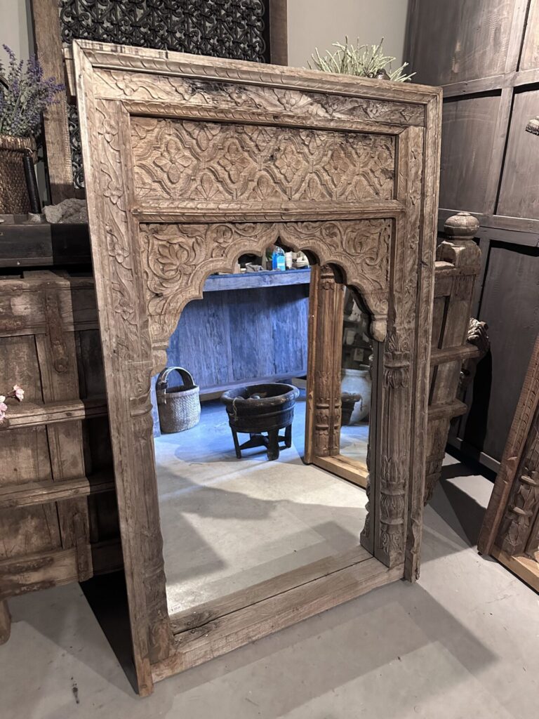 Authentieke spiegel uit India