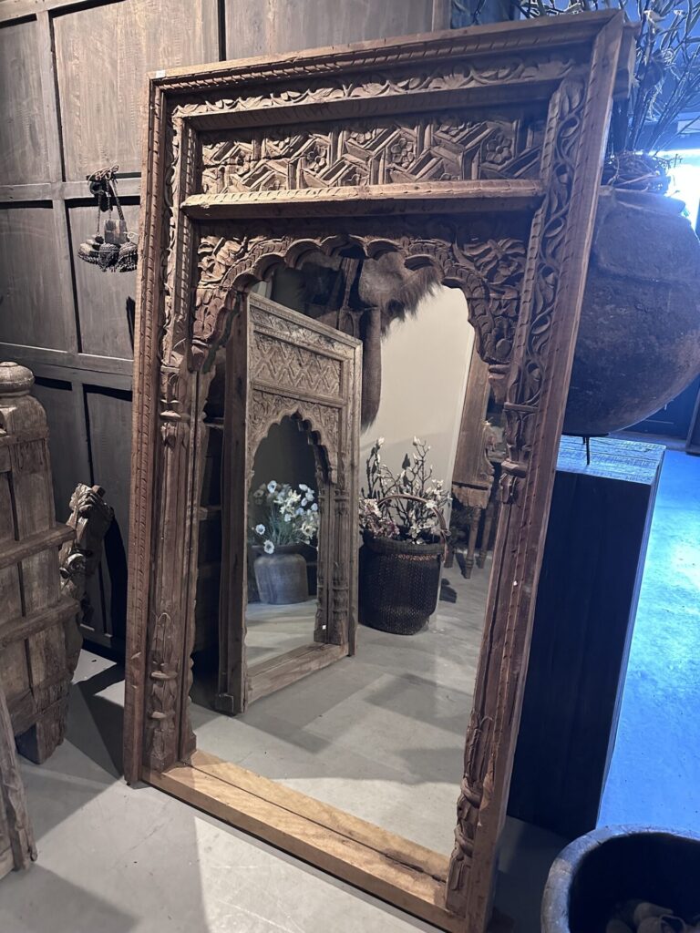 Authentieke spiegel uit India