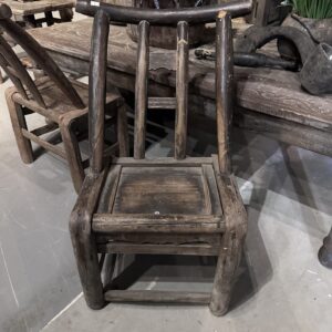 Oud chinees kinderstoeltje